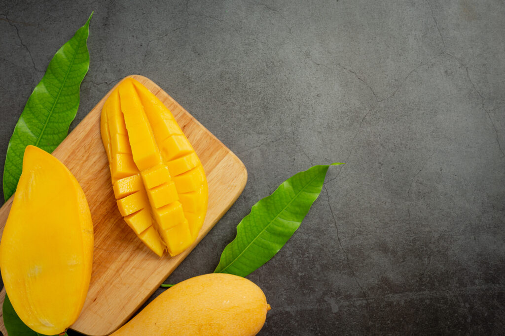 mango nutrition facts